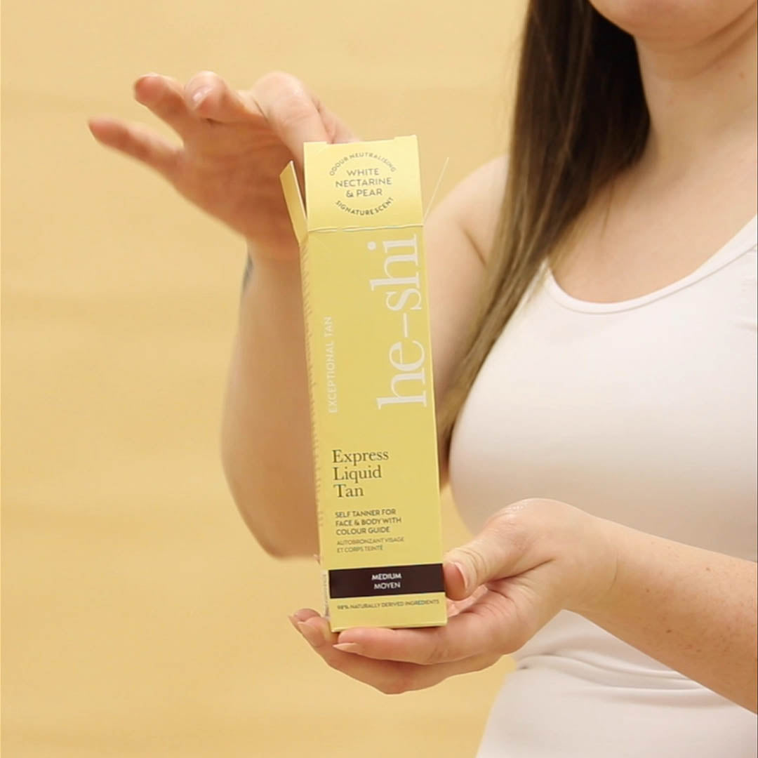 Video demonstrating the steps to apply He-Shi Express Liquid Tan. The steps include:
Step 1 - Grab your velvet tanning mitt and apply your liquid tan onto the mitt
Step 2 - Apply tan in circular motions. Use the colour guide to ensure your tan is patch-free and flawless
Step 3 - When tanning tricky places, we recommend using a makeup brush and lightly blending
Step 4 - Allow to dry and let it develop for 6 to 8 hours